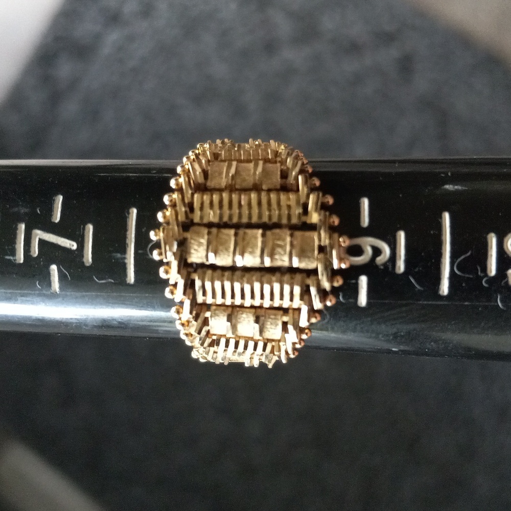 14k Gold Flexable Style Ring 8 1/2 - Picture 4 of 12
